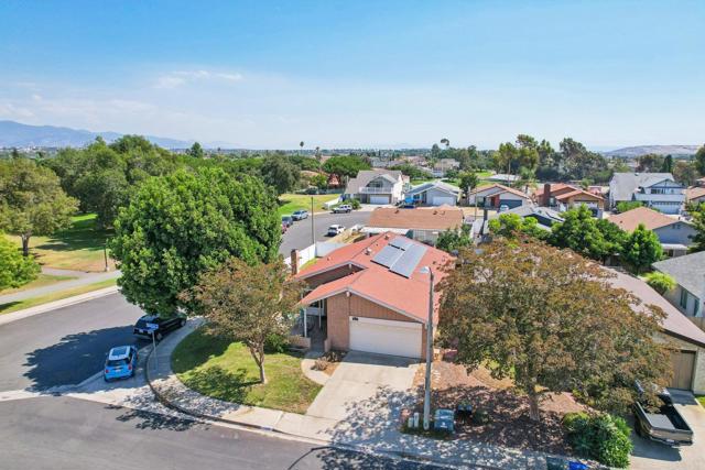 Detail Gallery Image 1 of 1 For 1350 Valencia Loop, Chula Vista,  CA 91910 - 4 Beds | 2 Baths