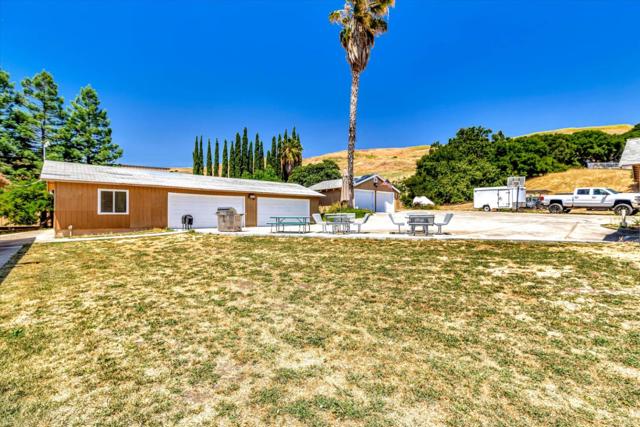 1995 Old Calaveras Road, Milpitas CA: https://media.crmls.org/mediaz/97b1dde5-93ba-4c28-ba27-b3653a450ea5.jpg