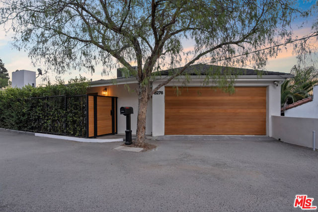4 Bed Home for Sale in Los Angeles, California