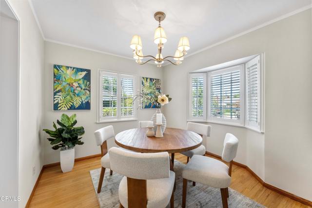 604 N Sunnyslope Avenue, Pasadena CA: https://media.crmls.org/mediaz/97b4ca53-9c1f-4d29-9cc0-ae1a223921e3.jpg