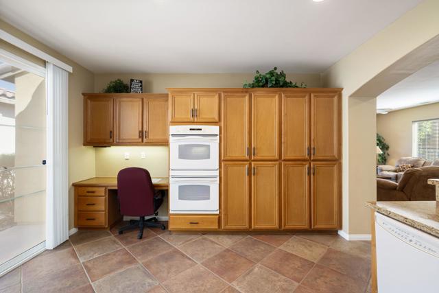 82102 Keitel Lane, Indio CA: https://media.crmls.org/mediaz/97b5a1dd-f87c-4606-b95c-72756cb729b7.jpg