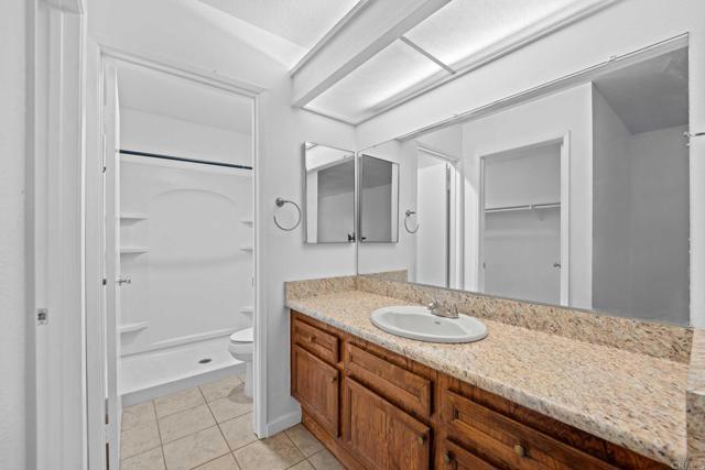 Detail Gallery Image 14 of 30 For 337 N Melrose Dr #E,  Vista,  CA 92083 - 2 Beds | 2 Baths
