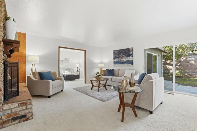 15581 Flintridge Drive, Los Gatos CA: https://media.crmls.org/mediaz/97b81000-993b-4a1f-84dd-65e4e5b31353.jpg