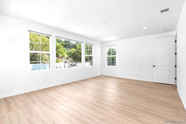 1120 Championship Rd, Oceanside CA: https://media.crmls.org/mediaz/97b81d43-d550-4fe5-8479-1d28647f1be0.jpg