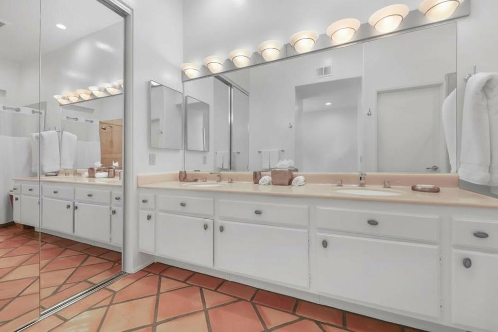 MLS #219140194DA image #17