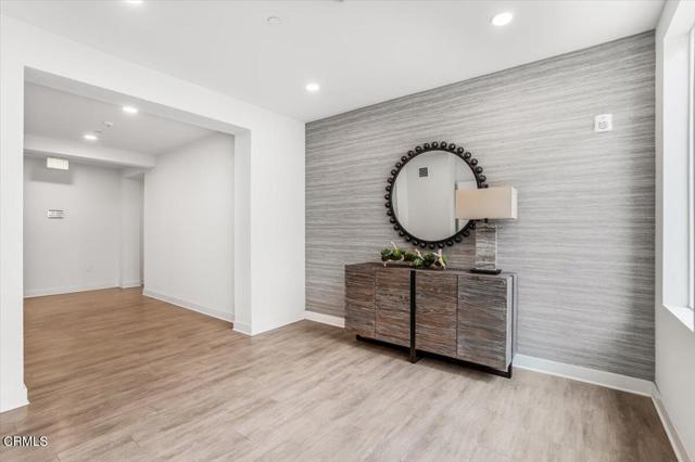 Detail Gallery Image 29 of 45 For 2830 Wagon Wheel Rd #304,  Oxnard,  CA 93036 - 4 Beds | 2/1 Baths