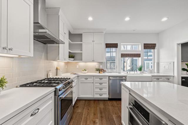 214 Ladybug Terrace, Fremont CA: https://media.crmls.org/mediaz/97ba09c5-5550-421f-9f5a-6e21eba84c13.jpg