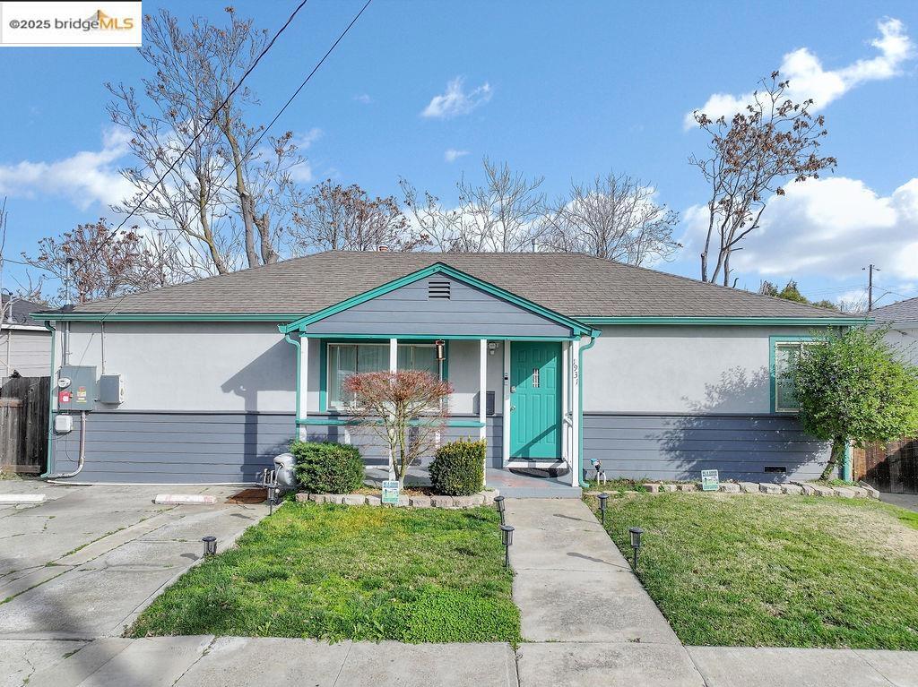 1931 Acacia Ave