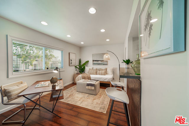 2444 4th Street, 7 photo 2