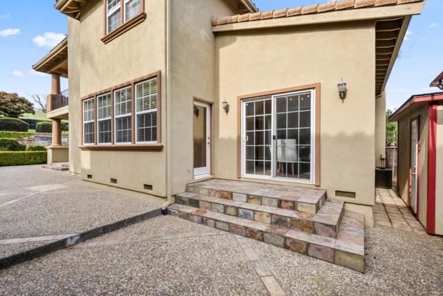 16453 Kings Canyon Court, Morgan Hill CA: https://media.crmls.org/mediaz/97bb0c72-02f8-4609-b6f4-04a796a469d2.jpg