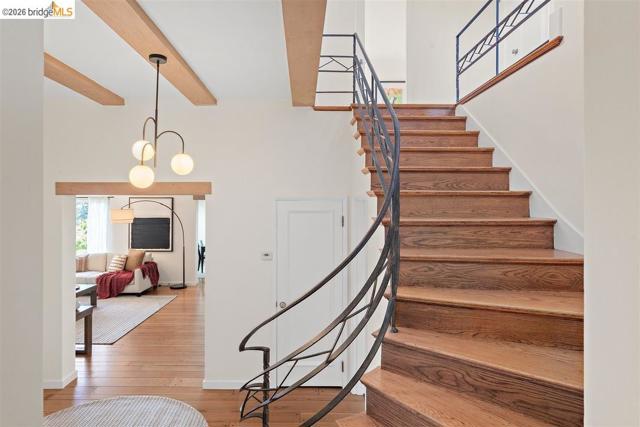 Image 19 of 54 For 450 Vermont Ave