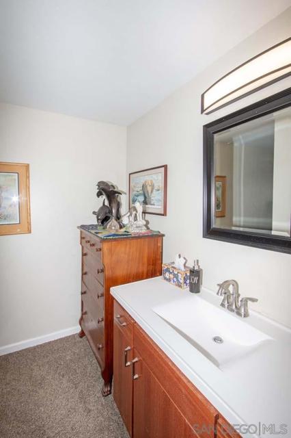 17453 Plaza Cerado, San Diego CA: https://media.crmls.org/mediaz/97bc37d9-37bf-4e76-a031-5ea6137beb8f.jpg