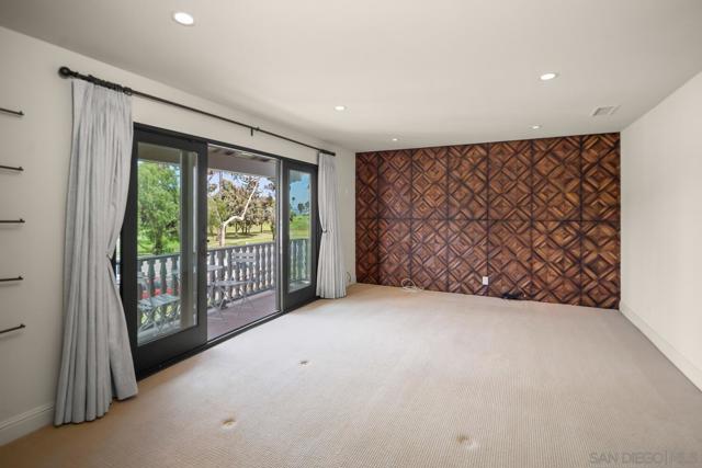 650 Glorietta Blvd, Coronado CA: https://media.crmls.org/mediaz/97bcc8a8-9ce0-4388-8bf9-5c8e7ff45967.jpg
