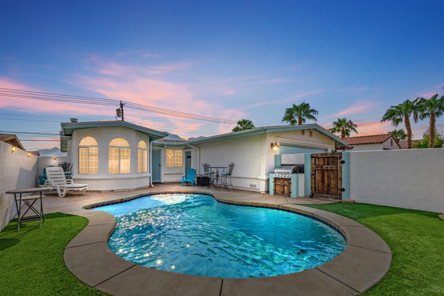52790 Avenida Obregon, La Quinta CA: https://media.crmls.org/mediaz/97bcf470-c9be-4548-9f1f-c439bd462aa1.jpg