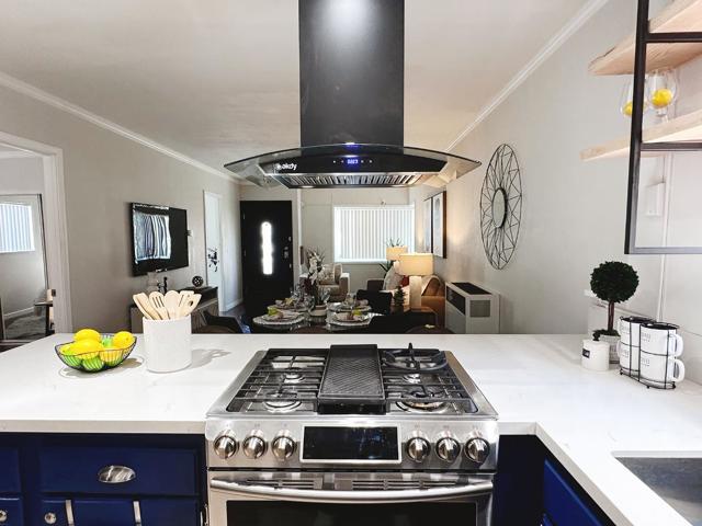 531 N 12th Street, San Jose CA: https://media.crmls.org/mediaz/97be0657-411e-43e2-b612-ee9fa5e8791e.jpg
