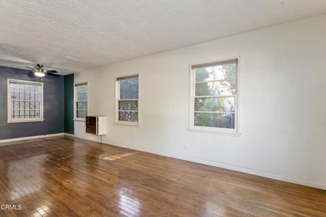 Detail Gallery Image 8 of 53 For 1615 S Adams St, Glendale,  CA 91205 - 4 Beds | 2 Baths