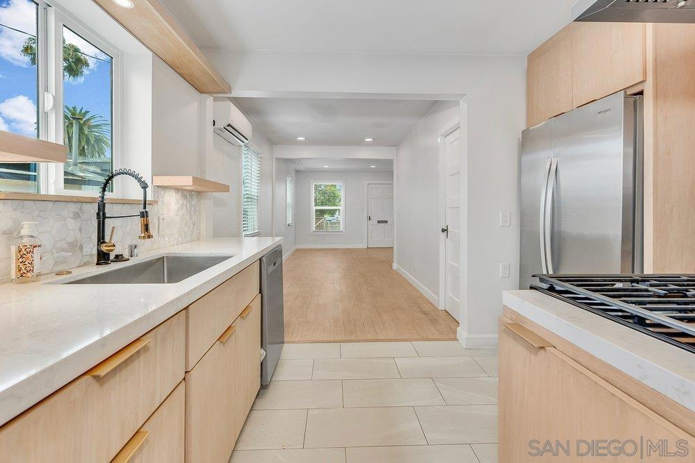 3645 Marlborough Ave - photo 15
