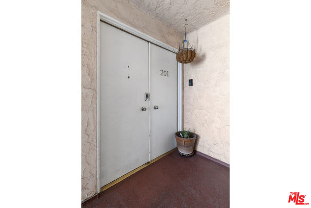6771 Springpark Avenue, 201A photo 22