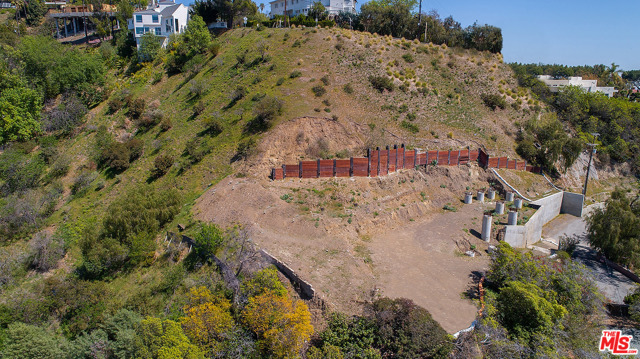 Image 10 of 24 For 1511 Summitridge Drive