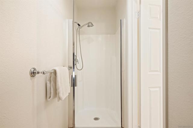 Image 13 of 28 For 3751 37th St  9