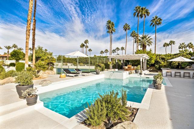 594 W Stevens Road, Palm Springs CA: https://media.crmls.org/mediaz/97c2690d-893c-4fff-af82-4f10b618b3fb.jpg