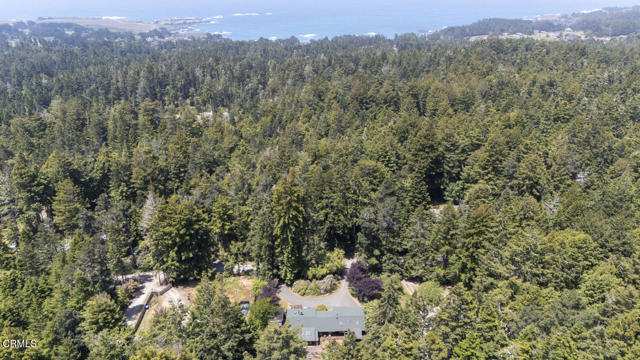 10941 Gurley Lane, Mendocino CA: https://media.crmls.org/mediaz/97c29e1c-91d5-4a09-b19e-5254f38164ed.jpg