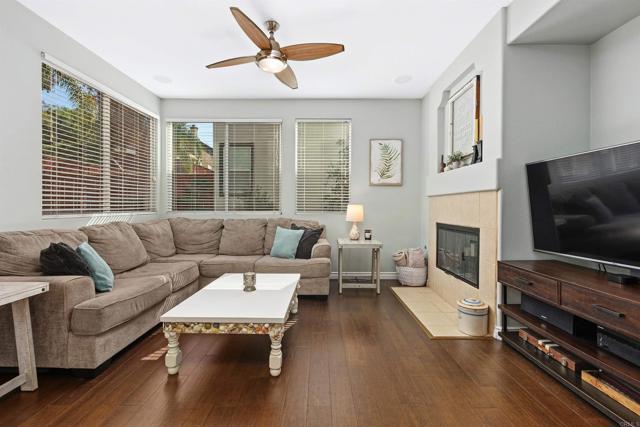 Detail Gallery Image 14 of 43 For 2419 Badger Ln, Carlsbad,  CA 92010 - 3 Beds | 2/1 Baths