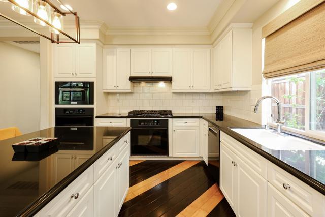 Detail Gallery Image 7 of 70 For 1595 Quiet Trail Dr, Chula Vista,  CA 91915 - 5 Beds | 3 Baths