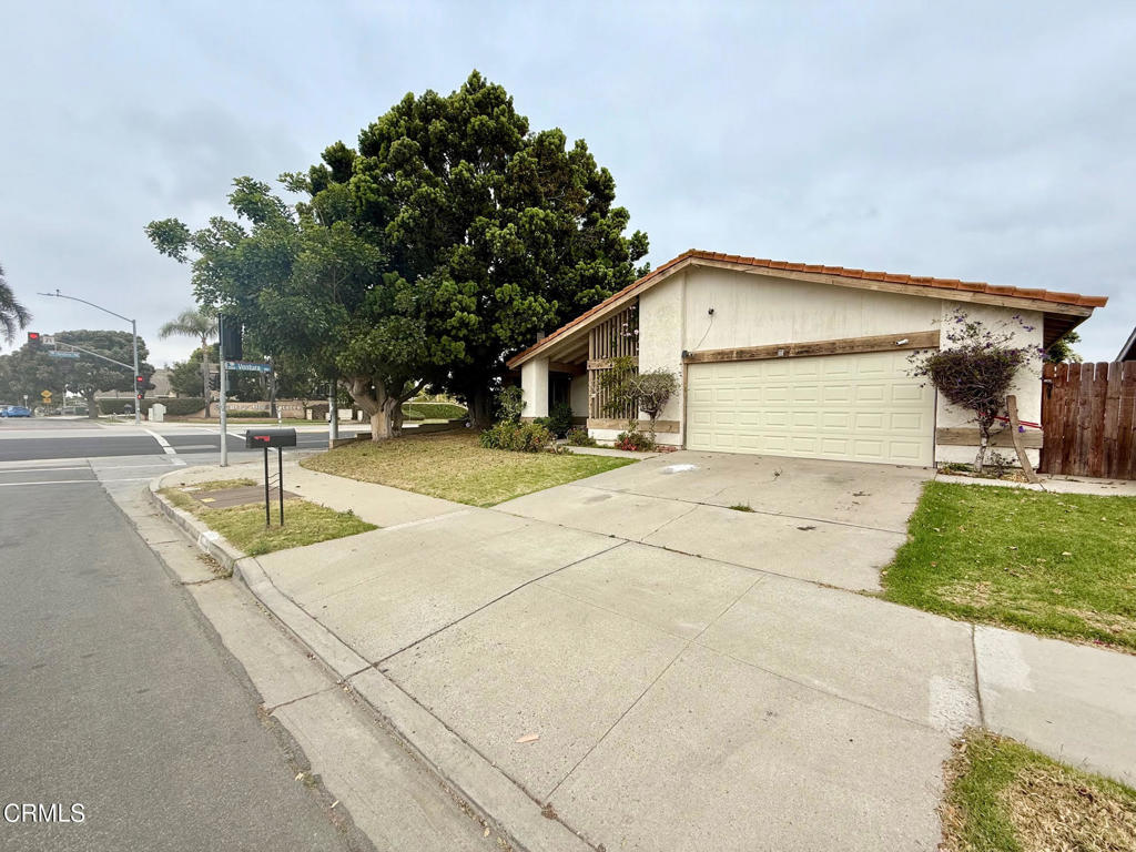 1431 Holly Avenue