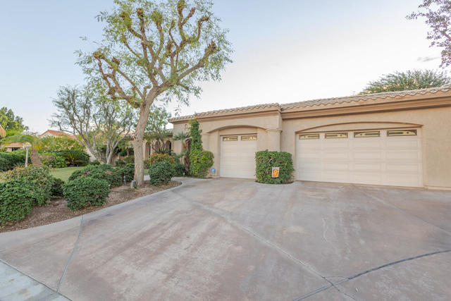 38111 Tandika N Trail, Palm Desert CA: https://media.crmls.org/mediaz/97c40d5f-2529-4b19-85d6-de4d518103f7.jpg