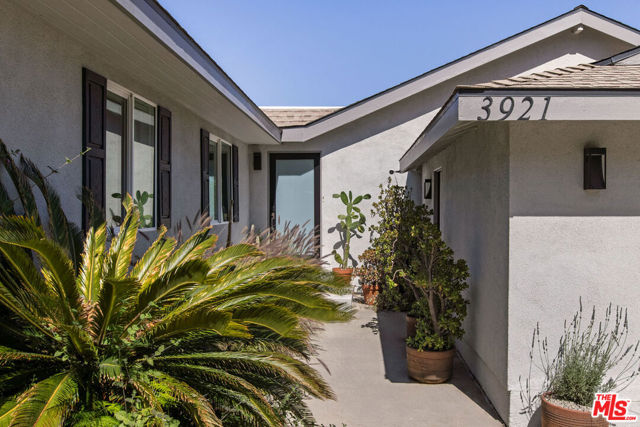 3921 Wawona Street, Los Angeles CA: https://media.crmls.org/mediaz/97c642e2-92dc-4d29-bba3-2e7074e76e45.jpg
