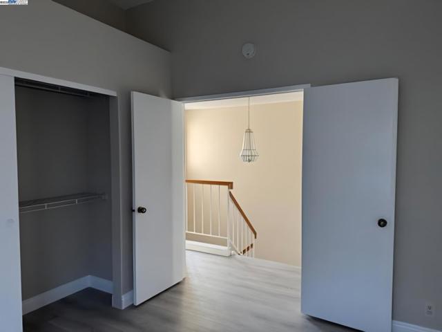 6221 Potrero Dr, Newark CA: https://media.crmls.org/mediaz/97c67d8d-980e-4137-9839-f7c34d5cd139.jpg