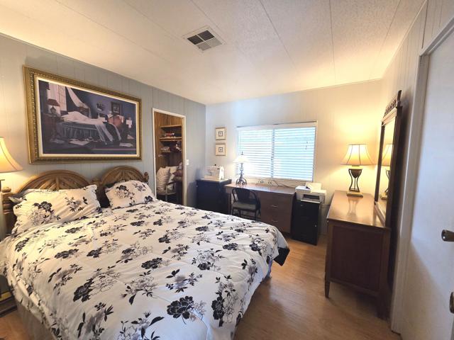 307 Little Deer, Cathedral City CA: https://media.crmls.org/mediaz/97c91f9a-2fe4-497c-aea1-267afb560919.jpg