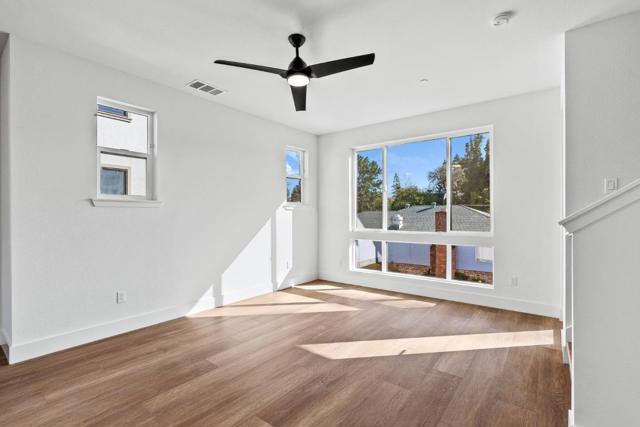 939 Woodside Road, Redwood City CA: https://media.crmls.org/mediaz/97c94760-d290-4fa4-87f0-44dbc59ef37d.jpg