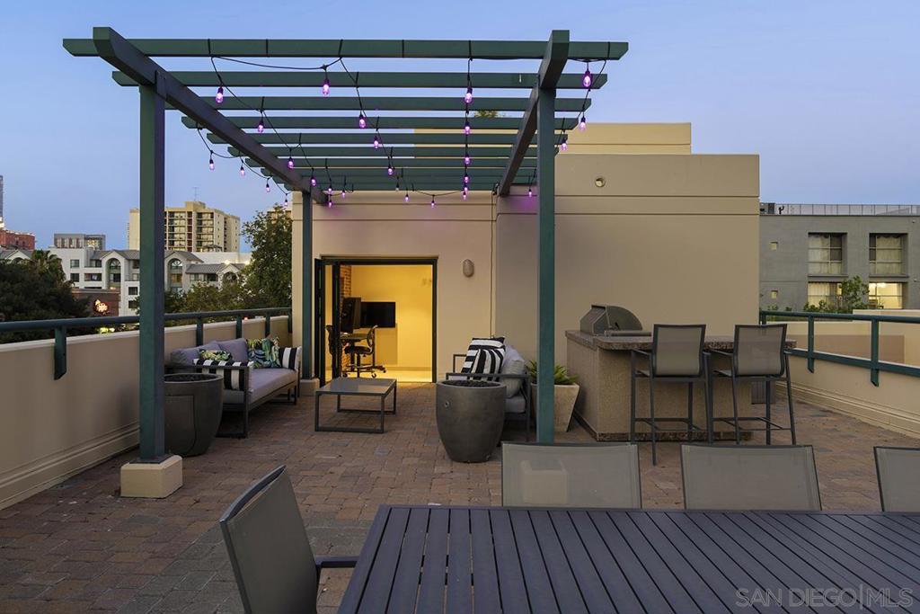555 Front Street - photo 5