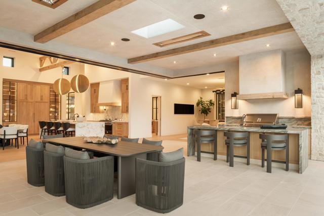 Detail Gallery Image 14 of 18 For 16345 Los Arboles, Rancho Santa Fe,  CA 92067 - 7 Beds | 7/2 Baths