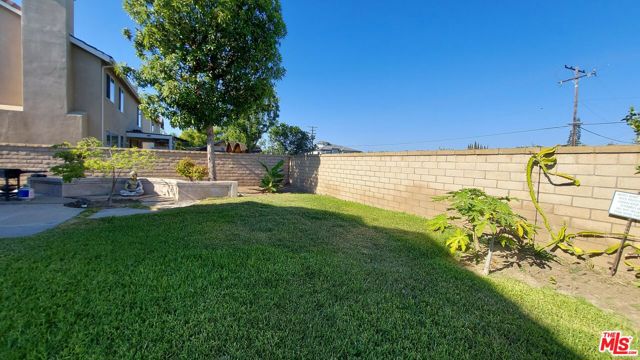 14692 Acacia Street, Westminster CA: https://media.crmls.org/mediaz/97cae503-9393-4441-a288-d88dc4cdf807.jpg