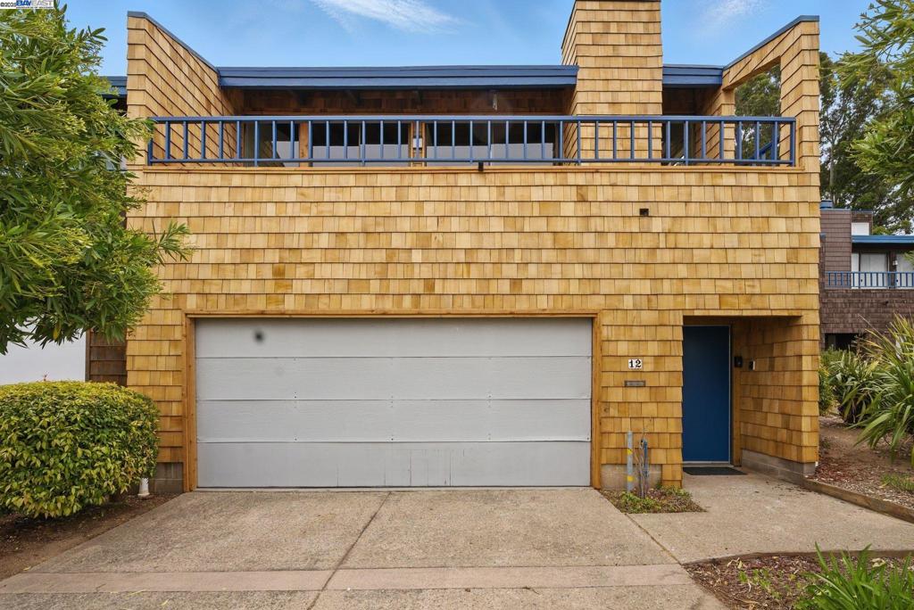 12 Sereno Cir