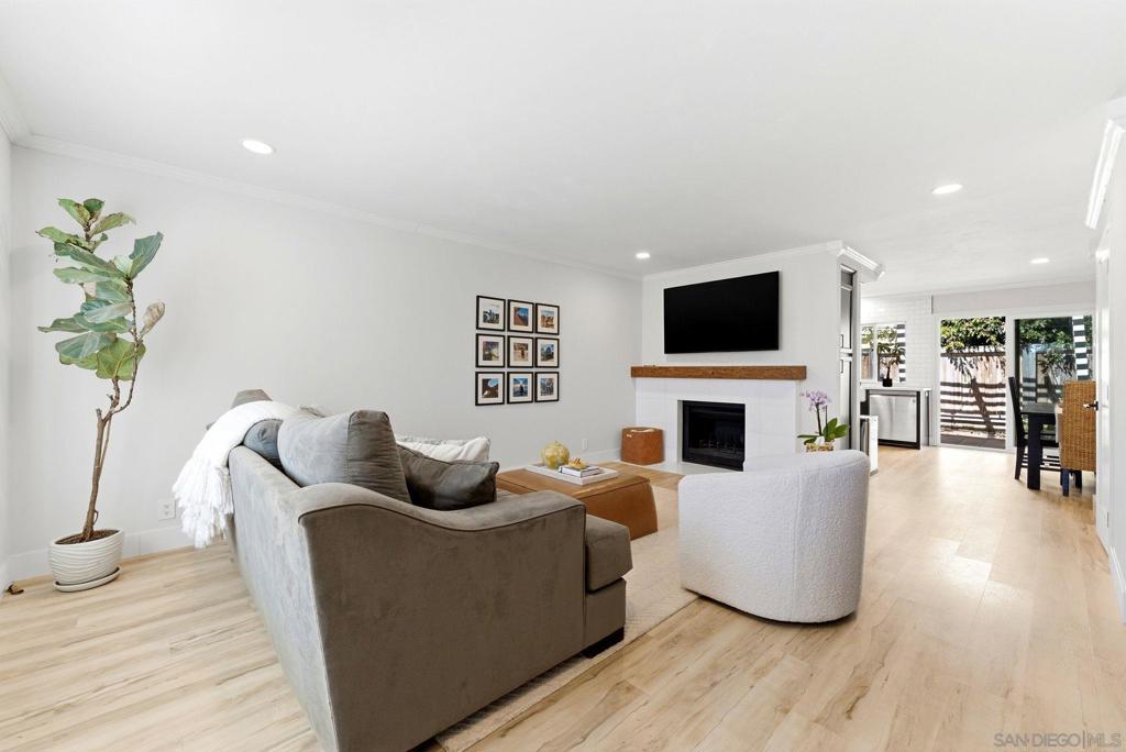 3593 Caminito Carmel Landing - photo 12