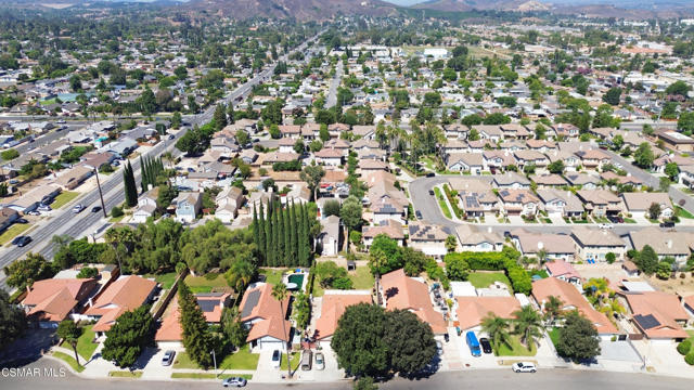 1459 Willowbrook Lane, Simi Valley CA: https://media.crmls.org/mediaz/97ccff5d-7b25-4085-9450-cff762618e6e.jpg