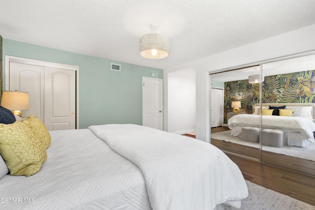 1063 Valley High Avenue, Thousand Oaks CA: https://media.crmls.org/mediaz/97cd1176-5d3c-4ead-86b0-9d0bac461090.jpg