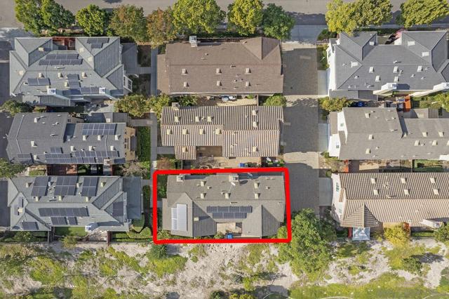 1670 Grasshopper Ln, Chula Vista CA: https://media.crmls.org/mediaz/97cd23ab-9811-4076-b462-f8f22d25a892.jpg