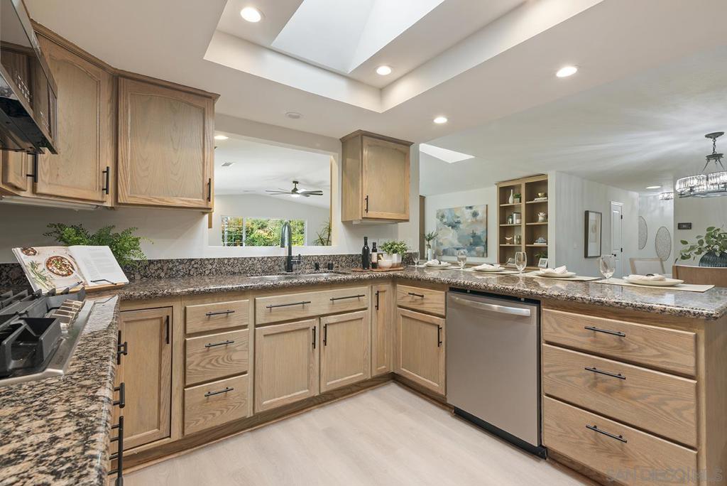 MLS #250043037SD image #10