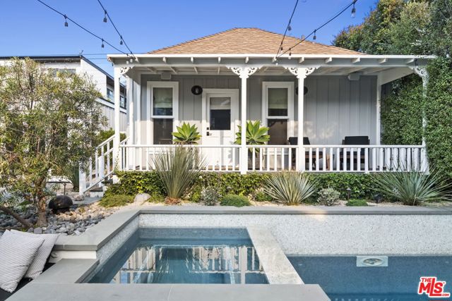 Image 33 of 54 For 2711 2nd Street