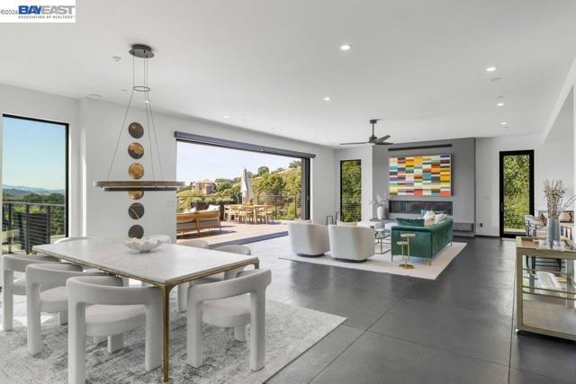 Image 13 of 60 For 2525 Biltmore Dr