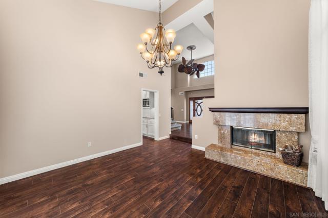 14058 Pearson CT, Rancho Cucamonga CA: https://media.crmls.org/mediaz/97cf2e54-9ad7-4c0e-82ad-d76d289f1a20.jpg