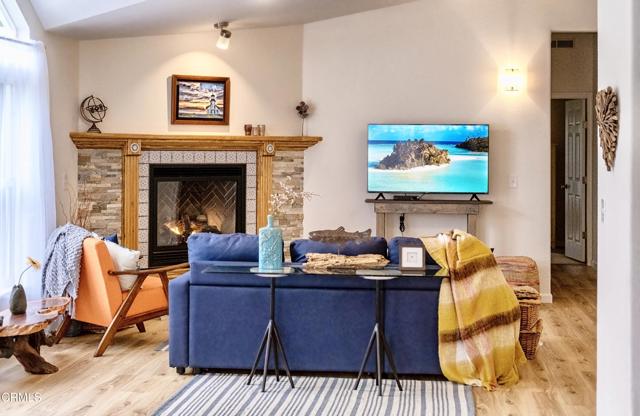 Detail Gallery Image 3 of 25 For 18600 Old Coast Hwy, Fort Bragg,  CA 95437 - 3 Beds | 2 Baths