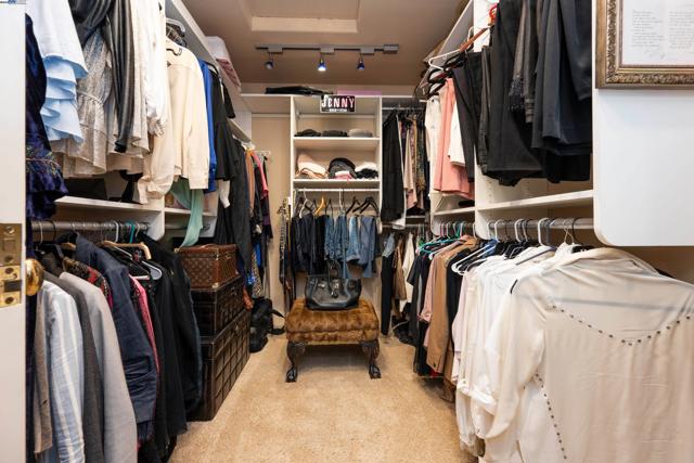 4478 Deer Ridge Rd, Danville CA: https://media.crmls.org/mediaz/97cfdef1-79ae-42d1-82eb-54ba5cba7376.jpg