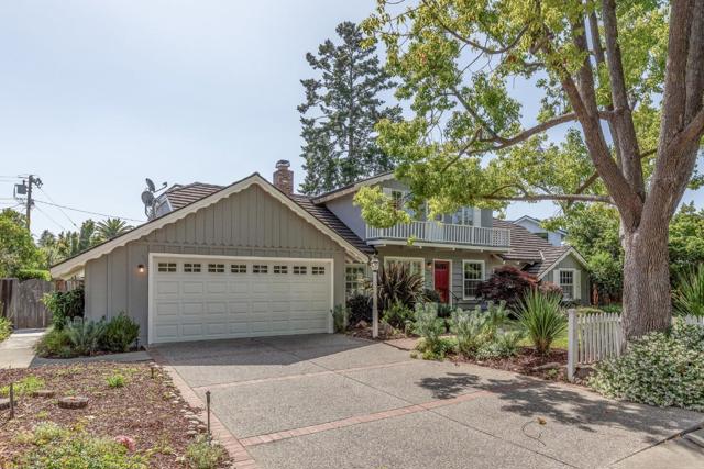 1869 Middleton Avenue, Los Altos CA: https://media.crmls.org/mediaz/97d04aeb-2306-44b2-9d56-008d29795679.jpg