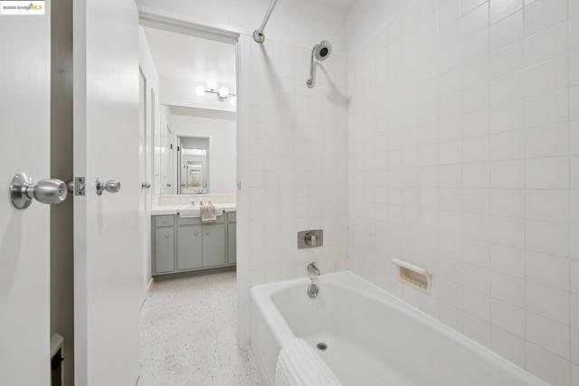 120 Hill Rd, Berkeley CA: https://media.crmls.org/mediaz/97d0768b-410a-4fe4-9185-4ed3d2cb9da2.jpg